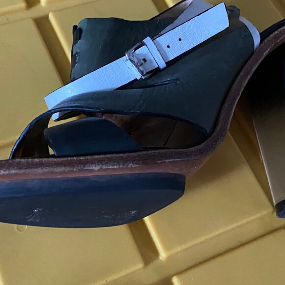 L.A.M.B. Green Strappy Leather Sandals Heels Shoes  7,5M - Picture 3 of 6